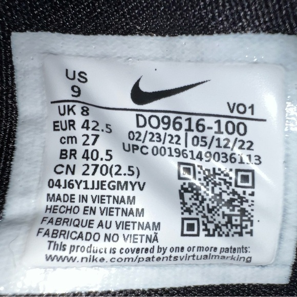 Kyrie Infinity TB 'White Black' 2022 Men’s 9 AMAZING CONDITION - Picture 10 of 11